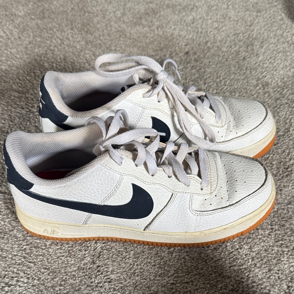 Nike Kids White and Black Sneakers with Gum Sole